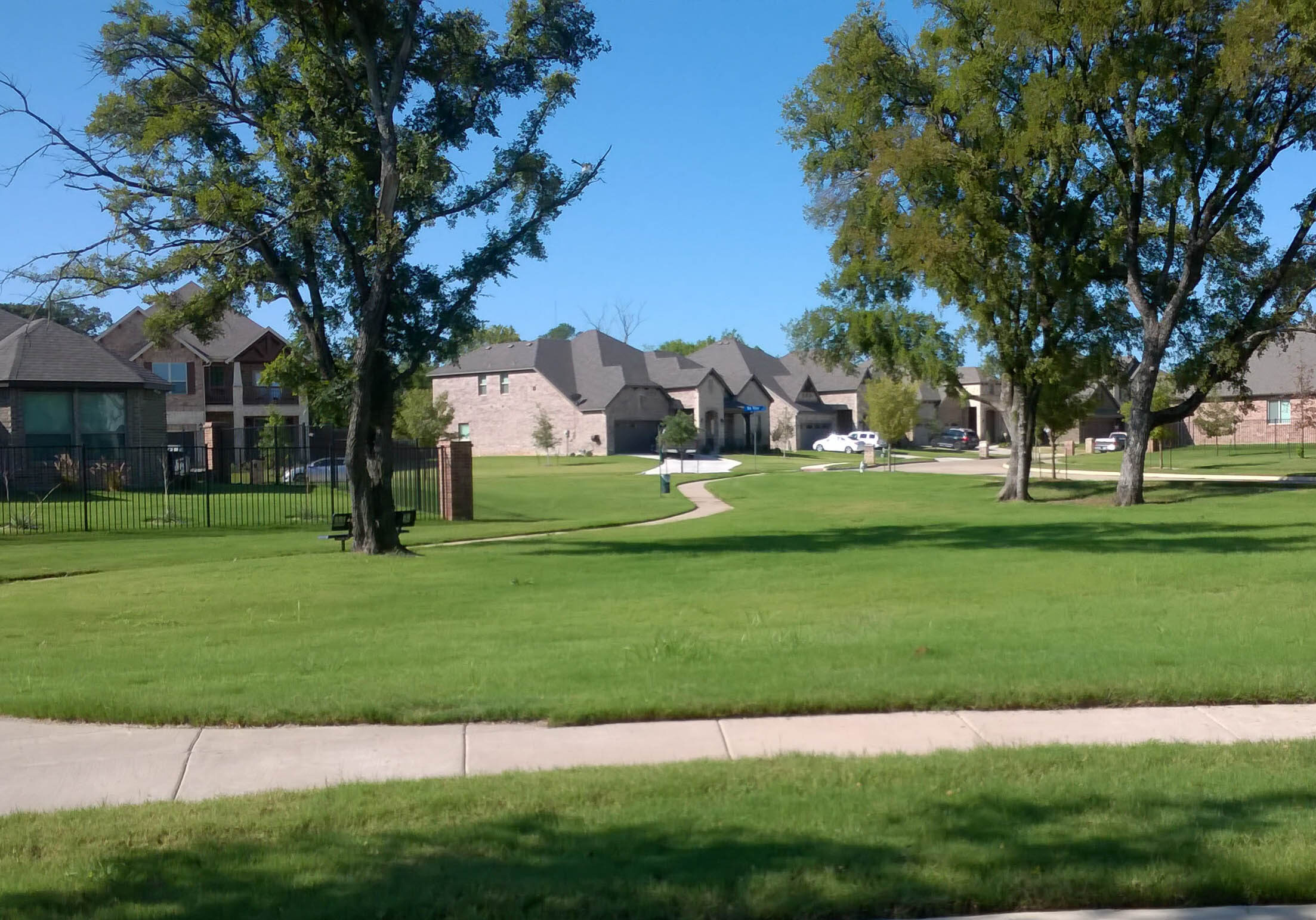 Fort Worth, TX Commercial Lawn Care